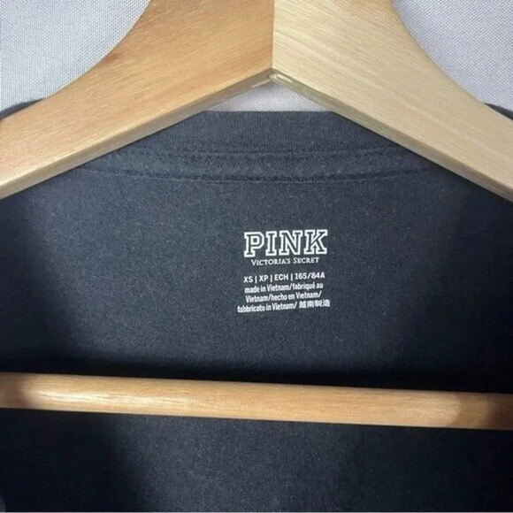 Pink Victoria's Secret Black No More Drama Cropped T-Shirt XS - Picture 5 of 5
